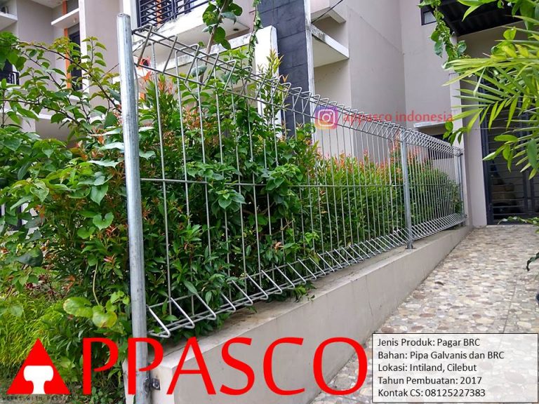 Pagar BRC Taman di Cilebut