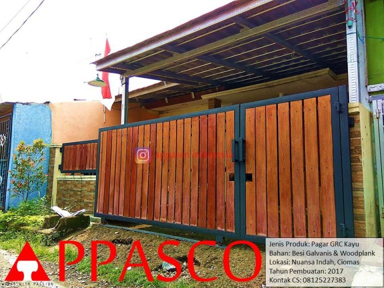 Pagar Minimalis Kayu di Ciomas