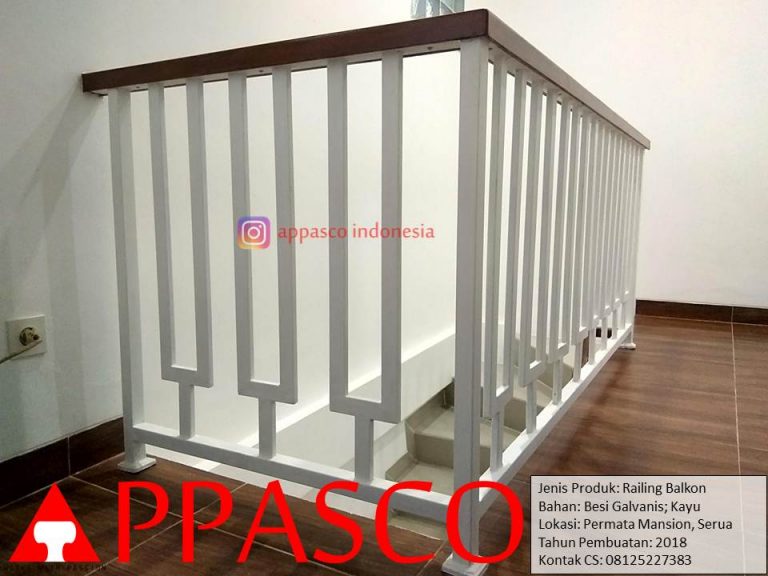 Railing Balkon Cantik Minimalis Besi Galvanis dan Kayu di Permata Mansion Serua