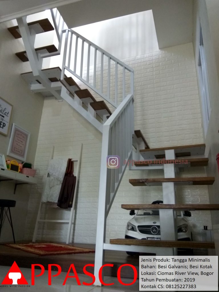Tangga Minimalis Galvanis di Ciomas Rivew View