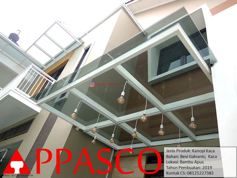 Kanopi Kaca Teras Carport di Bambu Apus