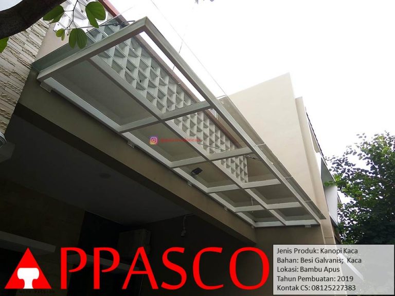 Kanopi Kaca Teras di Bambu Apus